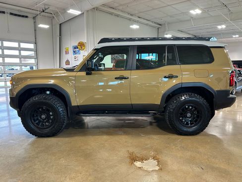 Used 2024 Toyota Land Cruiser w/ Premium Package AWD/4WD image 5