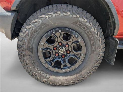 Used 2022 Ford Bronco Wildtrak AWD/4WD image 18