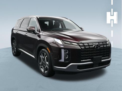 Used 2023 Hyundai Palisade Limited AWD/4WD image 1