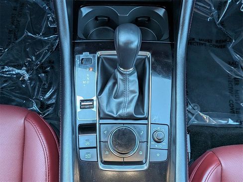 Used 2025 MAZDA MAZDA3 s image 18