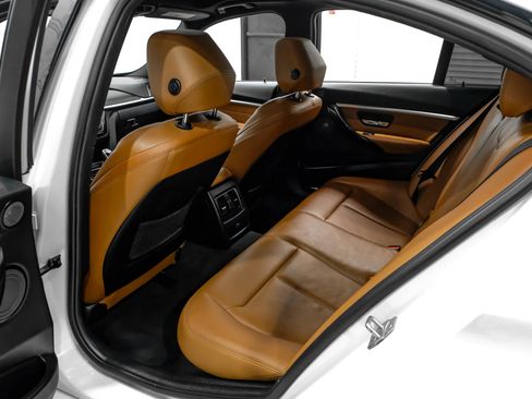 Used 2017 BMW 340i Sedan RWD image 37