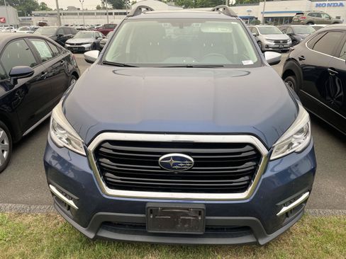 Used 2020 Subaru Ascent Touring AWD/4WD image 2