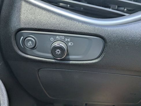 Used 2025 Chevrolet Malibu LT FWD image 29