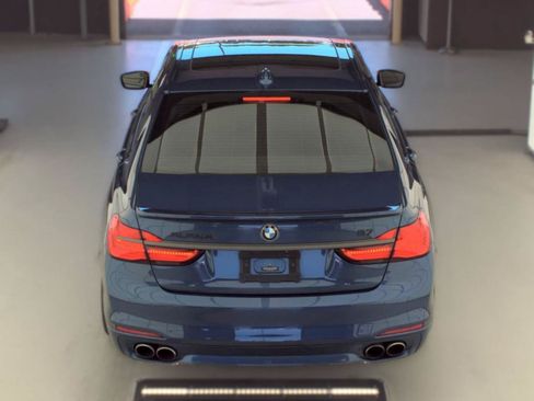 Used 2018 BMW ALPINA B7 xDrive AWD/4WD image 3