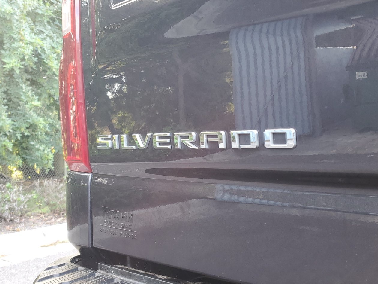 Used 2022 Chevrolet Silverado 1500 RST AWD/4WD image 7