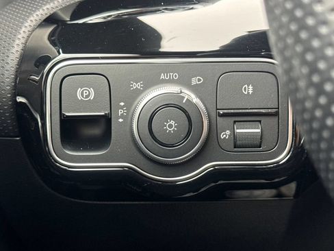 Certified 2023 Mercedes-Benz CLA 250 image 34