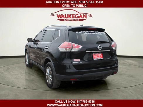 Used 2016 Nissan Rogue SV image 6
