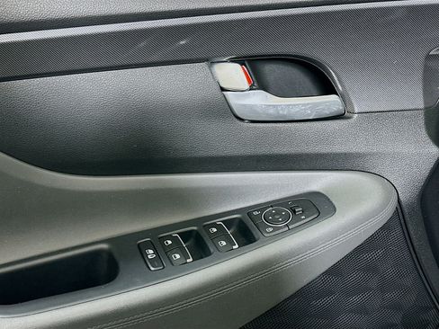 Certified 2023 Hyundai Santa Fe SEL image 18