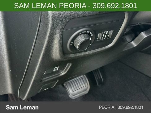 New 2027 Jeep Grand Cherokee Laredo X AWD/4WD image 10