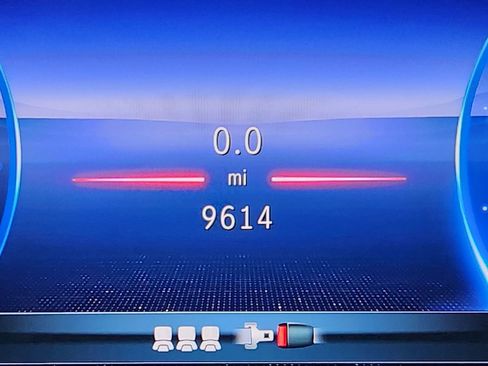Used 2025 Mercedes-Benz G 580 w/ EQ Technology image 35