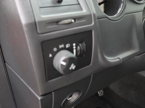 Used 2010 Dodge Challenger R/T RWD image 33