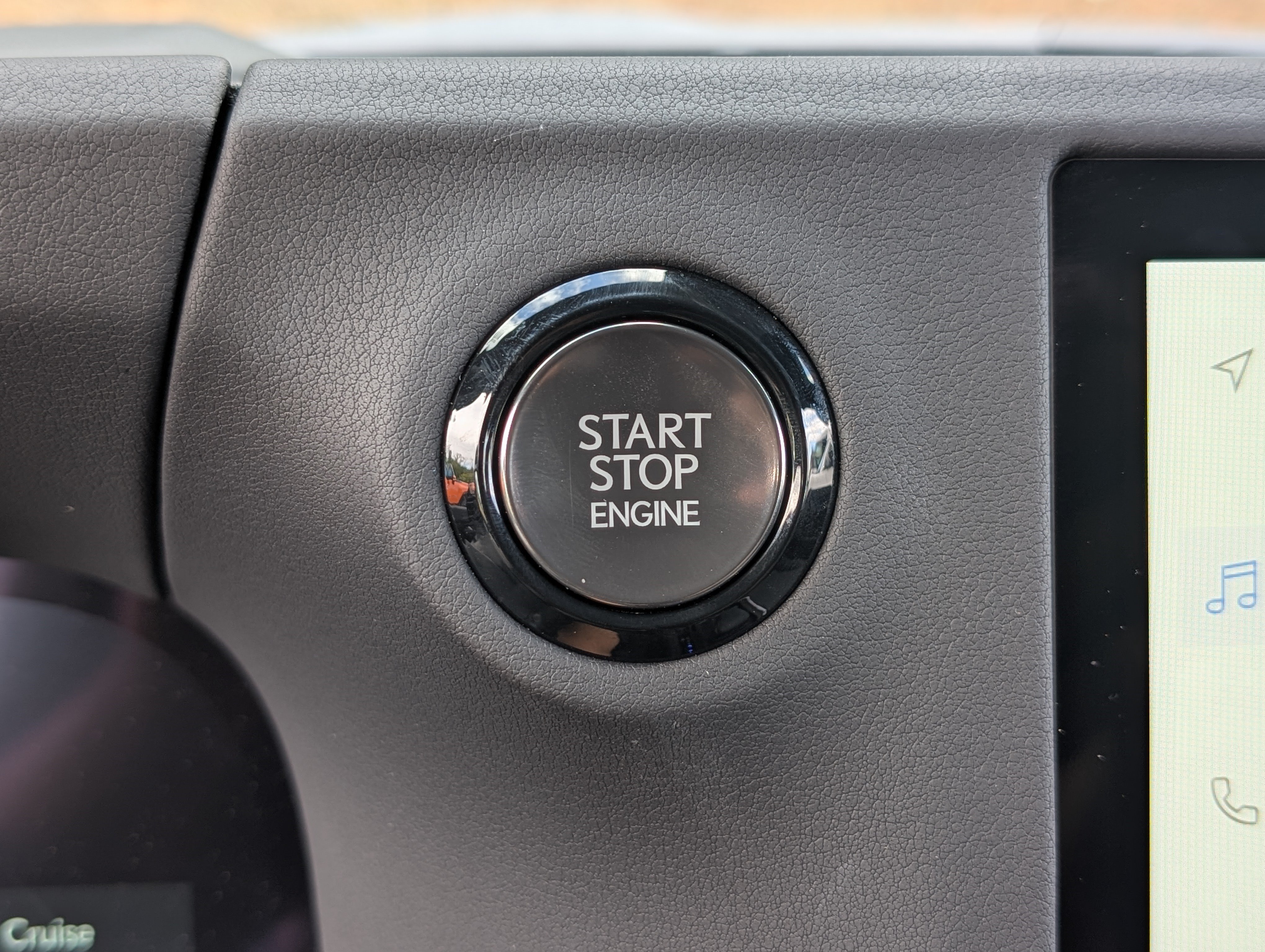 Used 2026 Lexus GX 550 w/ Accessory Package (2T) AWD/4WD image 35