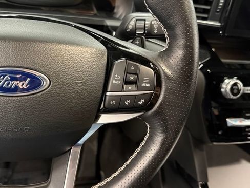 Used 2022 Ford Explorer ST AWD/4WD image 13