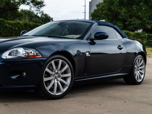 Used 2007 Jaguar XK Convertible RWD image 33