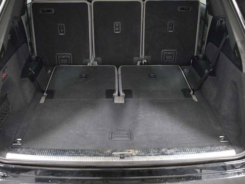 Used 2023 Audi Q7 2.0T Premium Plus w/ Premium Plus Package image 38