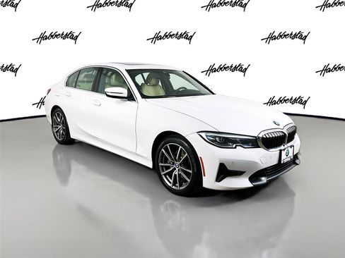 Used 2021 BMW 330i xDrive Sedan w/ Convenience Package image 3