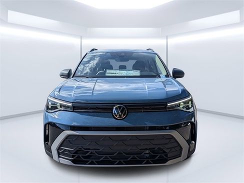 New 2026 Volkswagen Taos S image 8