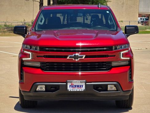 Used 2022 Chevrolet Silverado 1500 RST w/ Convenience Package II AWD/4WD image 2