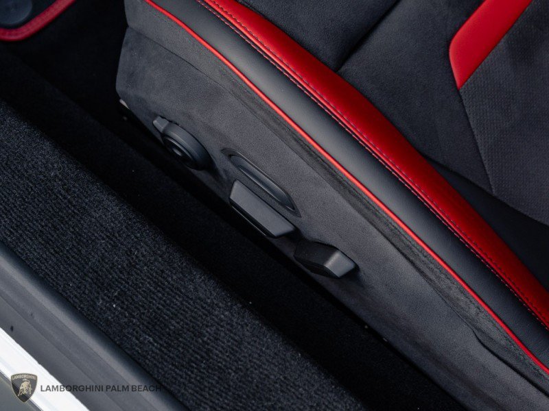 Used 2026 Lamborghini Temerario AWD/4WD image 18