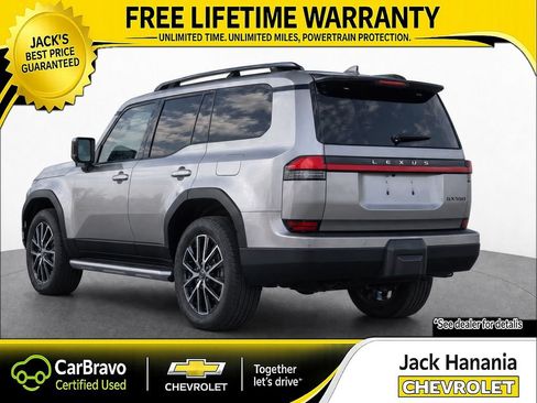 Used 2024 Lexus GX 550 w/ Accessory Package (31) AWD/4WD image 3