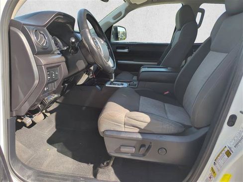 Used 2014 Toyota Tundra SR5 w/ SR5 Upgrade Package RWD image 13