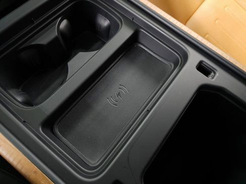 Used 2022 Land Rover Defender 110 X image 34