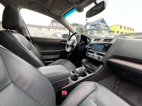 Used 2016 Subaru Outback 3.6R Limited image 18