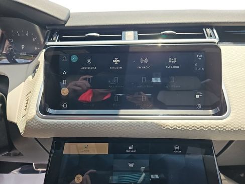 Used 2023 Land Rover Range Rover Velar R-Dynamic S AWD/4WD image 21