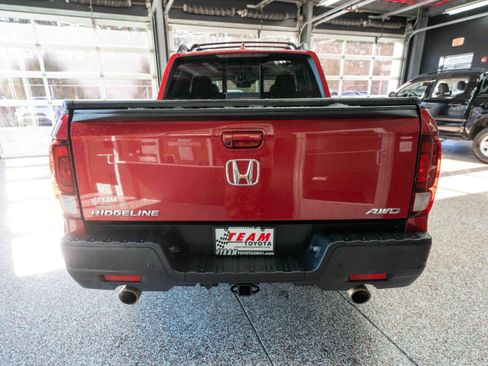 Used 2022 Honda Ridgeline RTL-E image 3