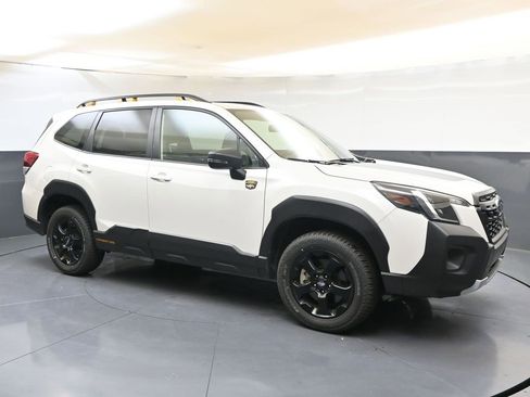 Used 2024 Subaru Forester Wilderness image 7