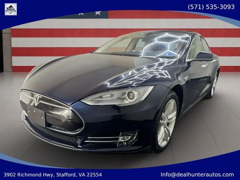 Used 2013 Tesla Model S RWD image 2