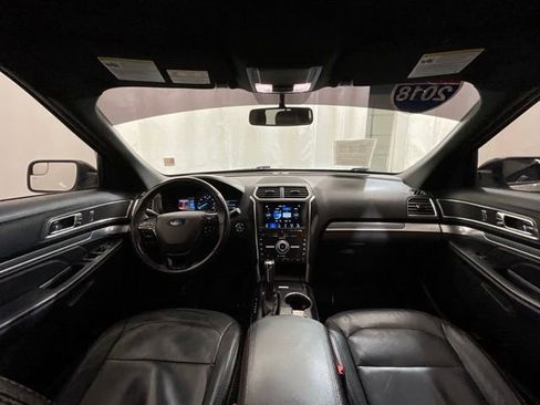 Used 2018 Ford Explorer Sport AWD/4WD image 16