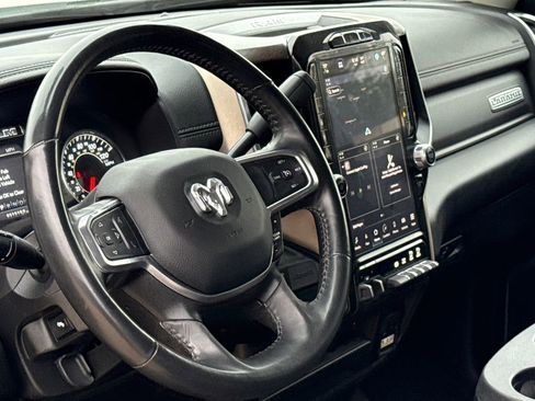 Used 2024 RAM 2500 Laramie image 18