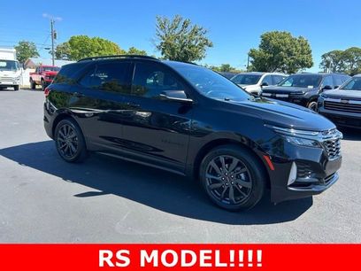 Used 2023 Chevrolet Equinox RS w/ RS Leather Package
