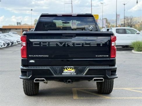 Used 2019 Chevrolet Silverado 1500 Custom Trail Boss AWD/4WD image 6