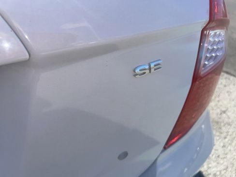 Used 2010 Ford Fusion SE image 8