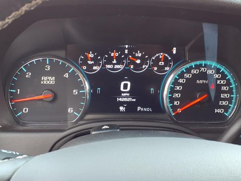 Used 2018 GMC Yukon XL Denali w/ Denali Ultimate Package AWD/4WD image 32