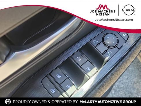 New 2026 Nissan Kicks SV w/ SV Premium Package FWD image 21