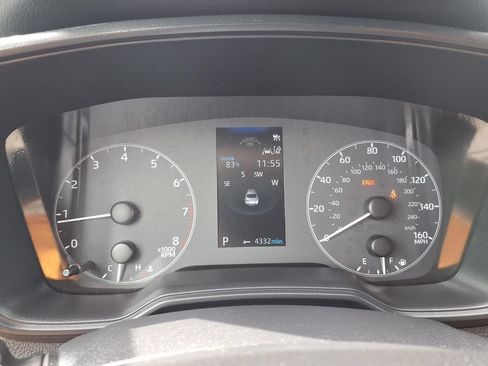 Used 2025 Toyota Corolla LE FWD image 4
