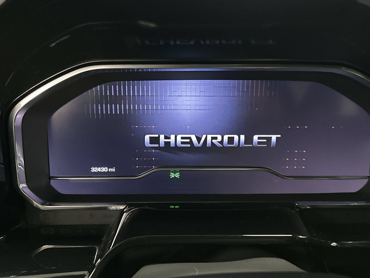 Used 2024 Chevrolet Silverado 1500 LT AWD/4WD image 31