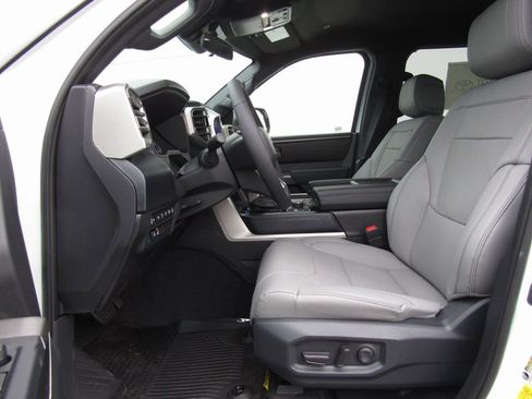 New 2026 Toyota Tundra SR5 AWD/4WD image 14