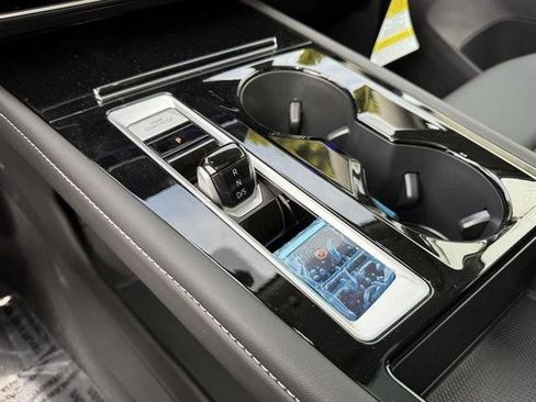 New 2025 Volkswagen Atlas SEL image 29