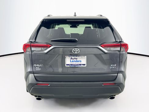 Used 2025 Toyota RAV4 XLE w/ Convenience Package AWD/4WD image 6