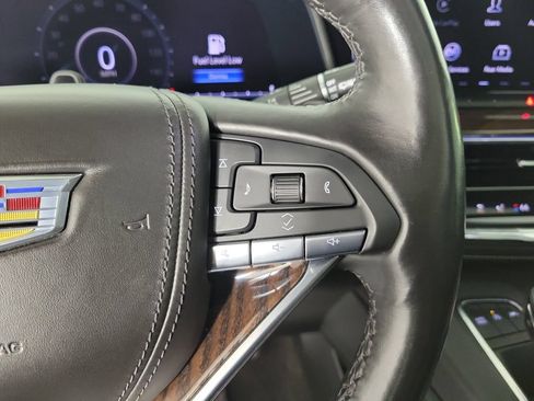 Certified 2022 Cadillac Escalade ESV Premium Luxury Platinum AWD/4WD image 24