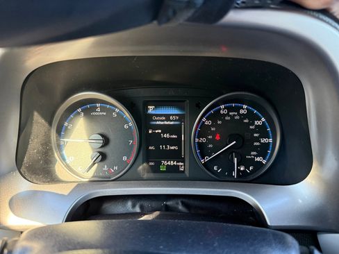 Used 2017 Toyota RAV4 XLE image 11