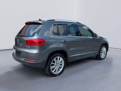 Used 2013 Volkswagen Tiguan S AWD/4WD image 3