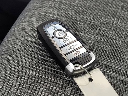 Used 2022 Ford F150 XLT w/ Equipment Group 302A High image 33