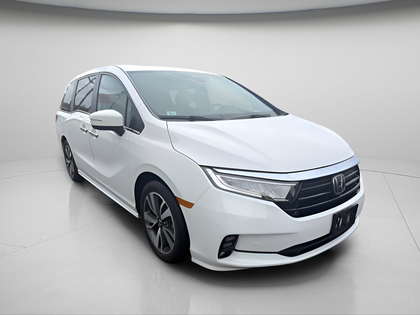 Used 2024 Honda Odyssey Touring image 5