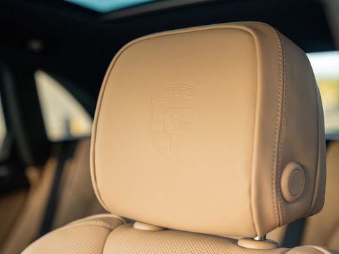 New 2026 Porsche Macan S AWD/4WD image 13