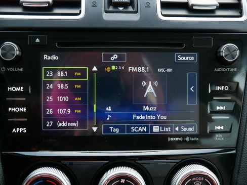 Used 2018 Subaru Forester 2.5i Premium w/ All-Weather Package image 22